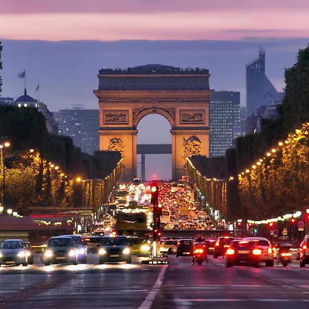 Apartman 1min Walk From Champs Elysees - Avenue Montaigne - Ac - Self-checkin - Working Desk *